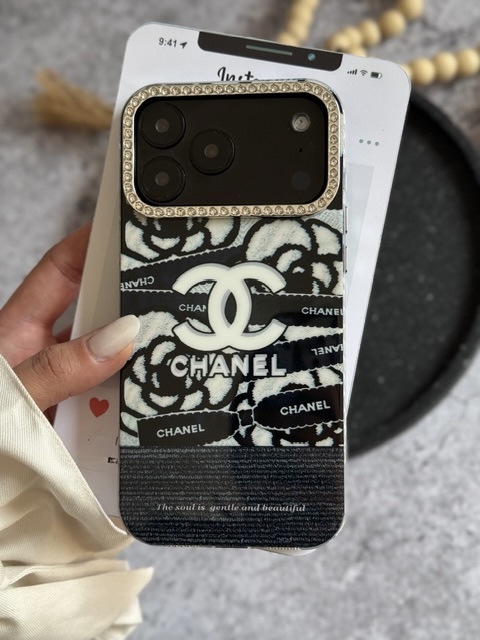 قاب گوشی شنل کاملیا مدل های آیفون